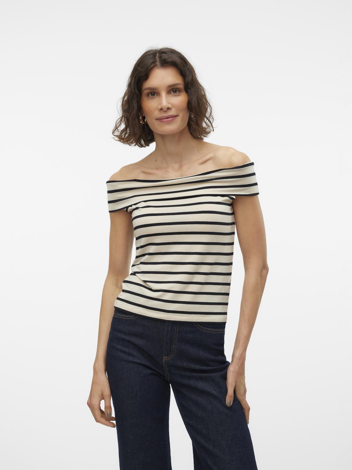 AWARE by VERO MODA Μπλούζα ριγέ με ανοιχτούς ώμους AWARE by Vero Moda 10307367 - Μπεζ/Μαύρο